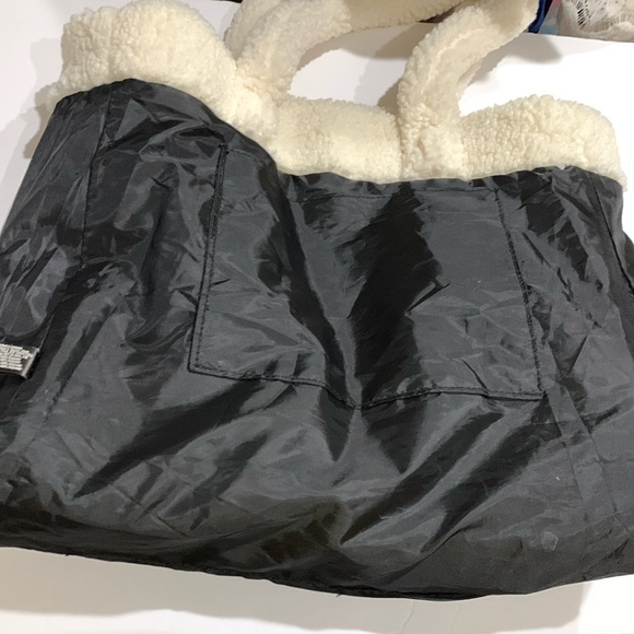 Fuzzy Sherpa bag - Picture 8 of 11